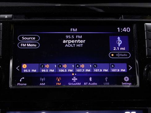 Used 2018 Nissan Rogue SV w/ Premium Package image 33