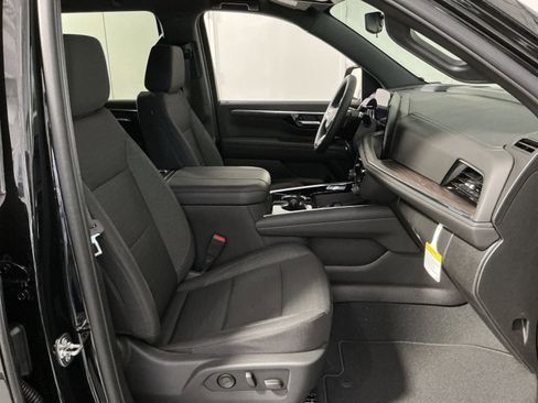 New 2026 Chevrolet Tahoe LS w/ LS Custom Edition AWD/4WD image 28