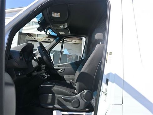 New 2025 Mercedes-Benz Sprinter 2500 image 7