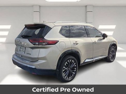 Used 2024 Nissan Rogue Platinum w/ Platinum Premium Package FWD image 5