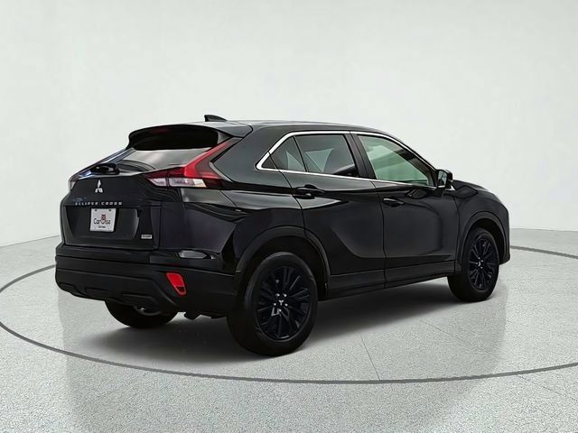 Used 2023 Mitsubishi Eclipse Cross LE AWD/4WD image 6