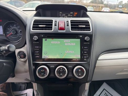 Used 2016 Subaru Forester 2.5i Touring w/ Eyesight & Navigation System image 19
