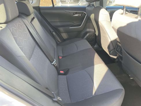 Used 2023 Toyota RAV4 XLE image 39