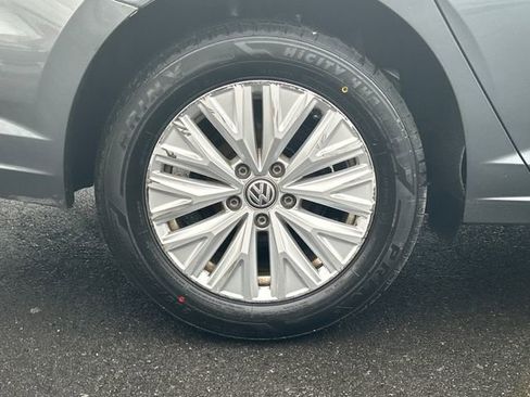 Used 2019 Volkswagen Jetta S w/ Driver Assistance Package image 27