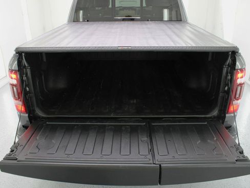 Used 2019 RAM 1500 Limited w/ Advanced Safety Group AWD/4WD image 31