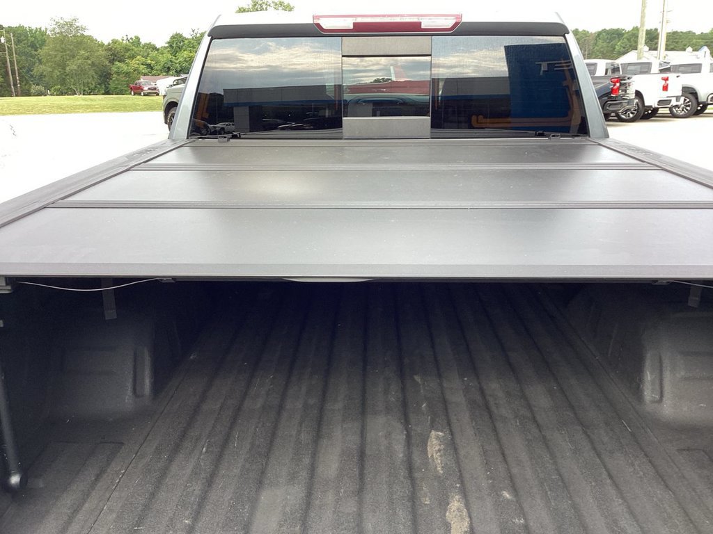 Used 2022 GMC Sierra 1500 AT4 w/ AT4 Preferred Package AWD/4WD image 17