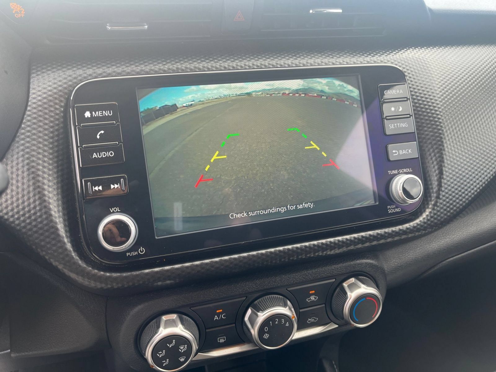 Used 2024 Nissan Kicks SV FWD image 19