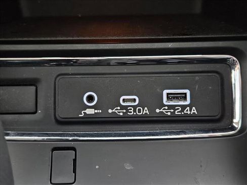 Used 2025 Subaru Ascent Onyx Edition AWD/4WD image 12