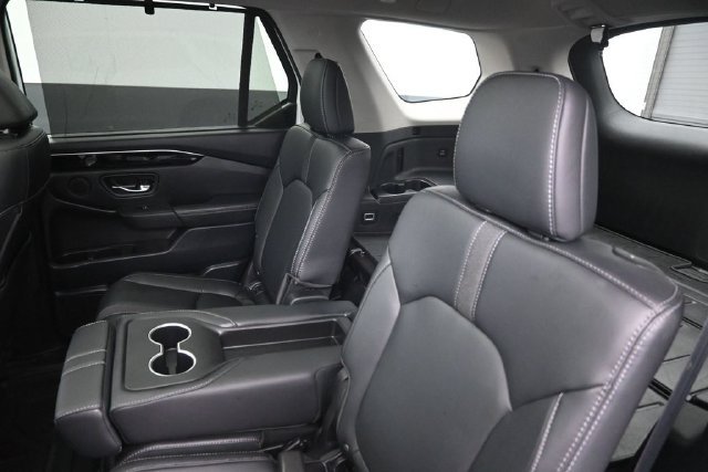 Used 2023 Honda Pilot Touring image 26