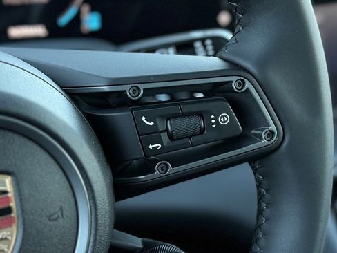 New 2026 Porsche Taycan image 25