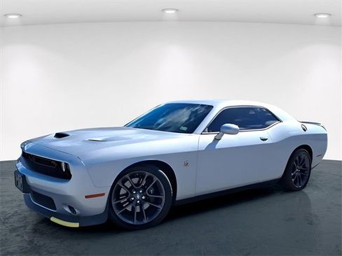 Used 2023 Dodge Challenger R/T Scat Pack w/ Plus Package image 2