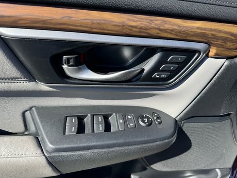 Used 2019 Honda CR-V Touring image 14
