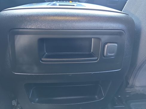 Used 2016 Chevrolet Silverado 1500 LT w/ Midnight Edition image 15