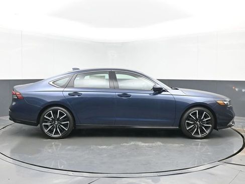 New 2026 Honda Accord Touring image 11