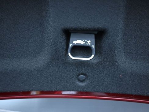 Used 2020 Chevrolet Camaro LT image 14