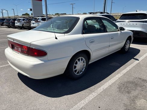 Used 2005 Buick Century Custom FWD image 5