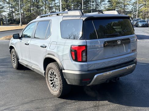Used 2026 Honda Passport TrailSport image 11