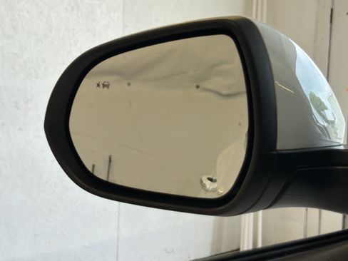 Used 2024 Buick Encore GX Preferred FWD image 45