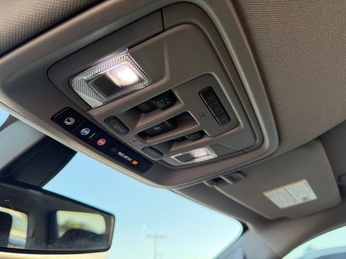 Used 2019 Chevrolet Silverado 1500 RST AWD/4WD image 20