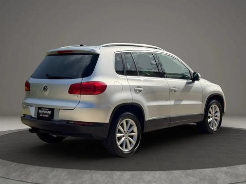 Used 2017 Volkswagen Tiguan Wolfsburg Edition FWD image 3