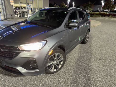 Used 2021 Buick Encore GX Select w/ Sport Touring Package image 5