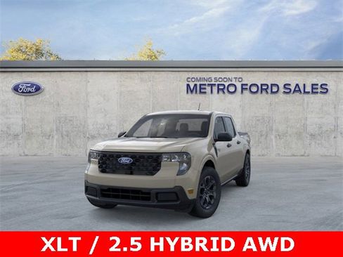 New 2025 Ford Maverick XLT w/ Equipment Group 301A image 30