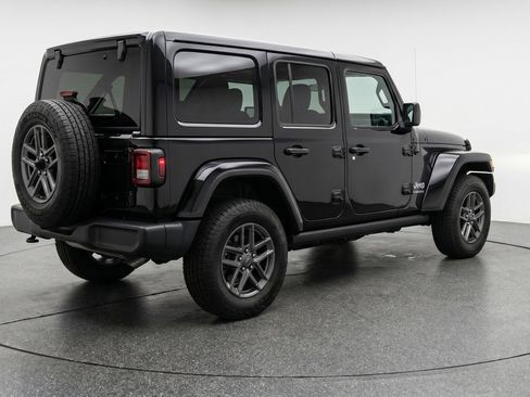Used 2025 Jeep Wrangler Unlimited Sport AWD/4WD image 9