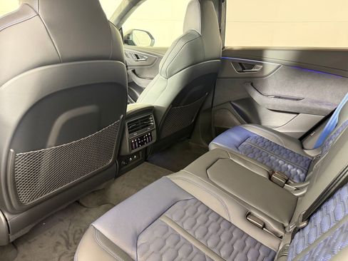 Used 2026 Audi RS Q8 performance image 23