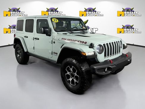 Used 2023 Jeep Wrangler Unlimited Rubicon w/ Cold Weather Group AWD/4WD image 3