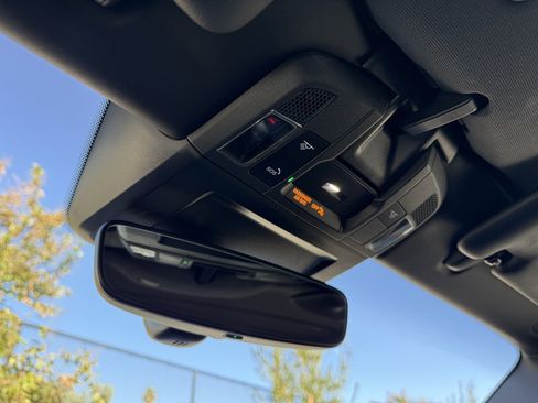 Certified 2022 Porsche 911 Targa 4S image 17