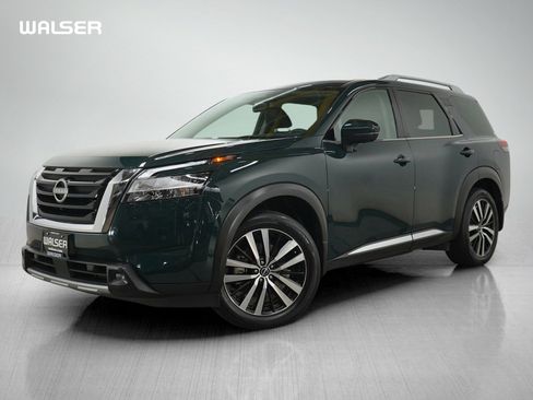 Used 2024 Nissan Pathfinder Platinum AWD/4WD image 1