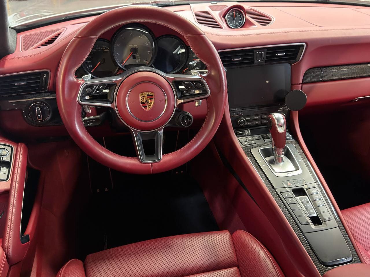 Used 2018 Porsche 911 Carrera 4S AWD/4WD image 13