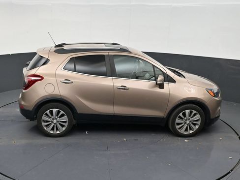 Used 2019 Buick Encore Preferred FWD image 17