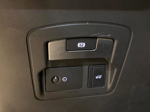 Used 2020 Land Rover Range Rover Velar R-Dynamic HSE image 20