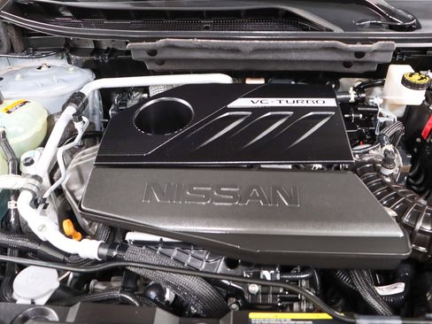Used 2023 Nissan Rogue SV w/ SV Premium B Package FWD image 31