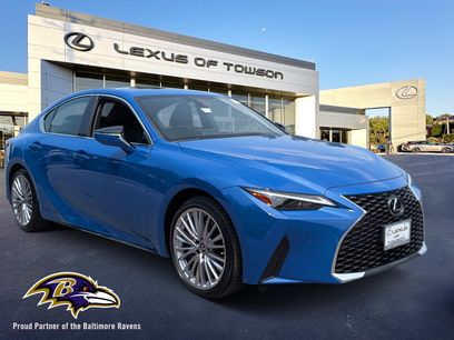 Used 2022 Lexus IS 300 AWD w/ Premium Package