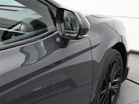 Used 2025 Toyota Camry SE w/ Convenience Package image 13