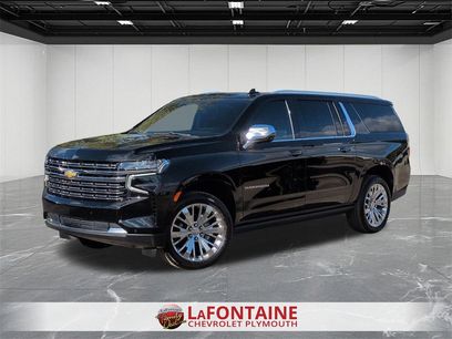 Certified 2022 Chevrolet Suburban Premier w/ Premium Package 2