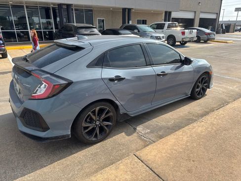 Used 2019 Honda Civic Sport image 9