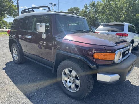 Used 2007 Toyota FJ Cruiser 4WD image 4