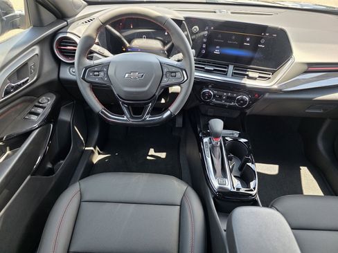 New 2026 Chevrolet Trax RS w/ Driver Confidence Package FWD image 12
