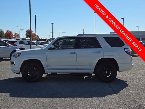 Used 2023 Toyota 4Runner Limited image 3
