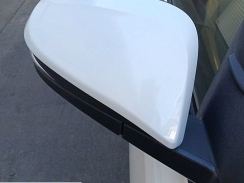 Used 2018 Toyota RAV4 Limited w/ Advanced Technology Package AWD/4WD image 11
