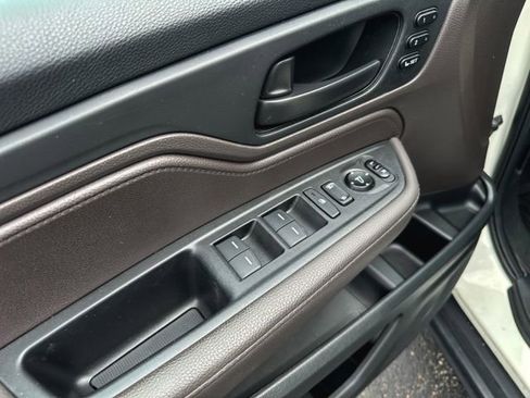 Used 2018 Honda Odyssey EX-L image 15