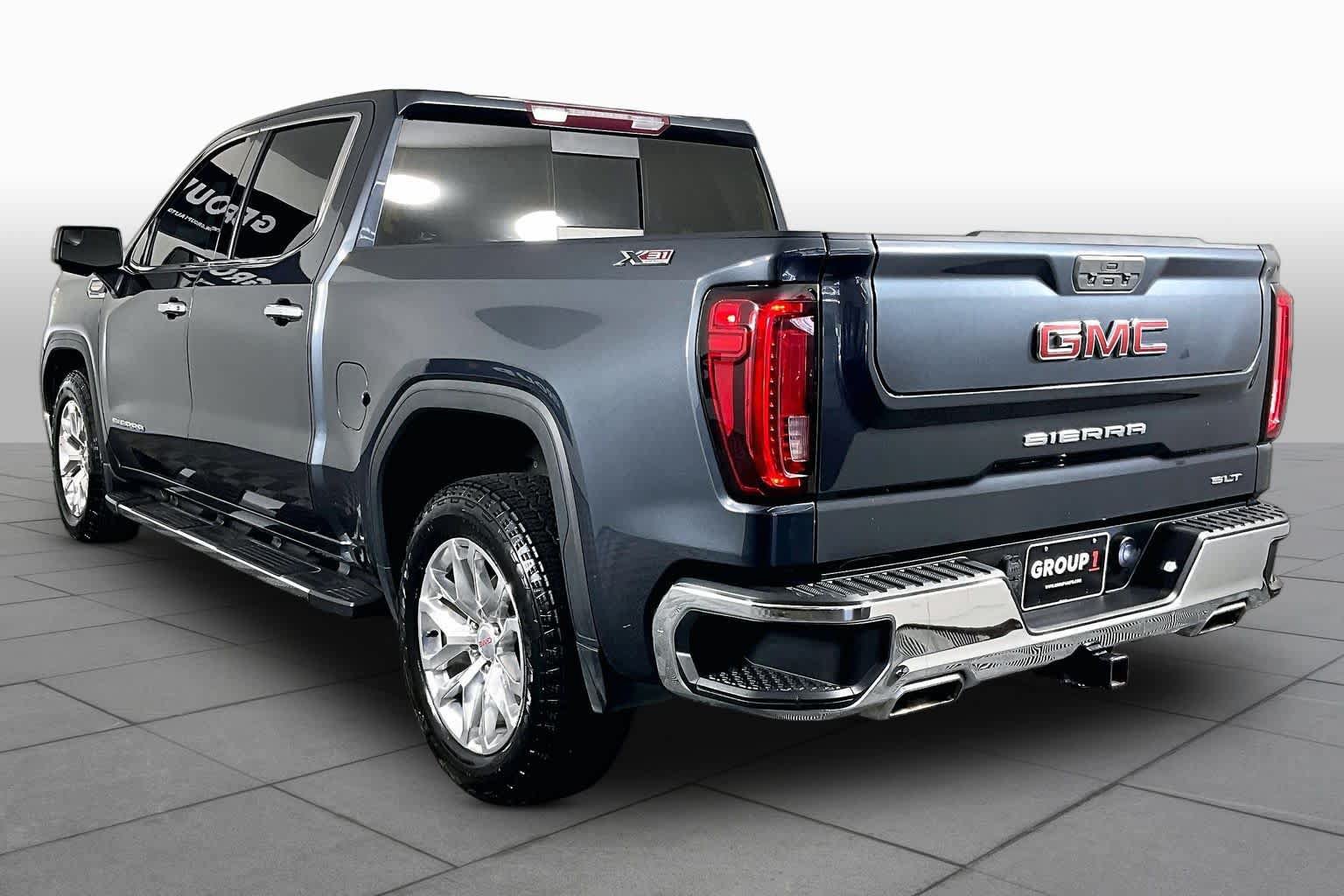 Used 2022 GMC Sierra 1500 SLT AWD/4WD image 11