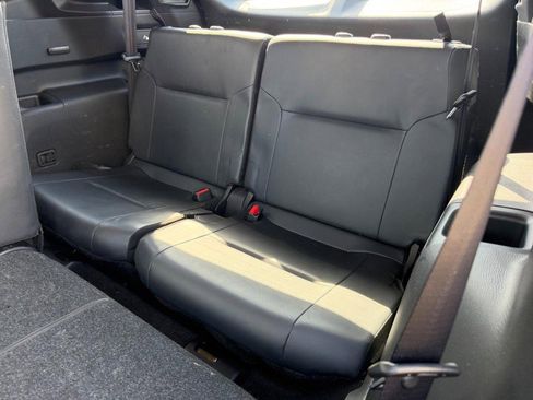 Used 2024 Mitsubishi Outlander SE AWD/4WD image 9