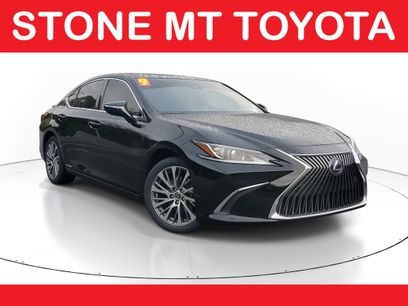 Used 2019 Lexus ES 300h w/ Premium Package