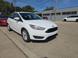 Used 2017 Ford Focus SE image 4