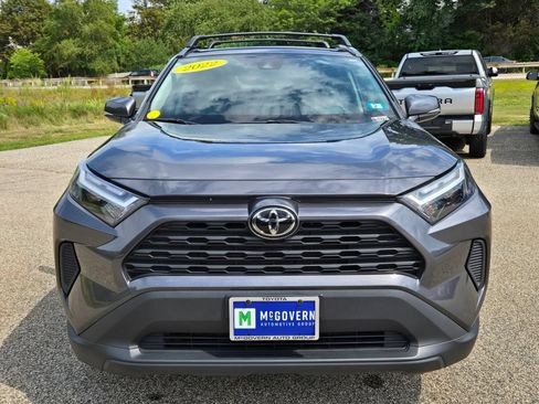 Used 2022 Toyota RAV4 XLE w/ Convenience Package AWD/4WD image 9