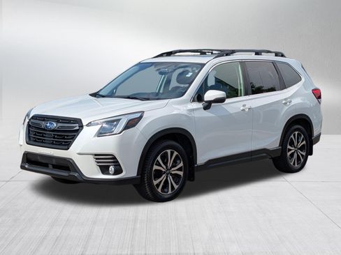 Used 2023 Subaru Forester Limited AWD/4WD image 3